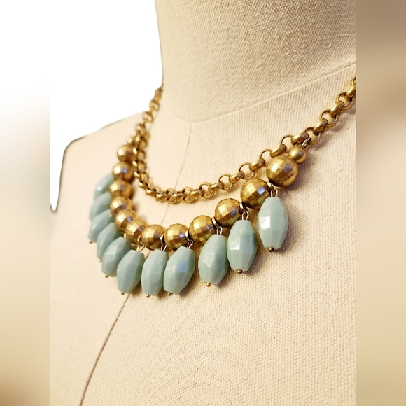 NWOT Lia Sophia "Cabana" Necklace - Picture 5 of 9